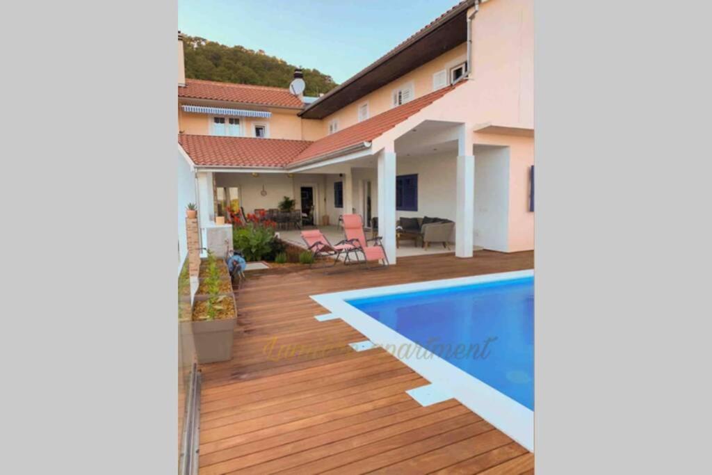 Seaview Pool Apartment-Lumiere, Island Hvar-Gdinj Exteriér fotografie