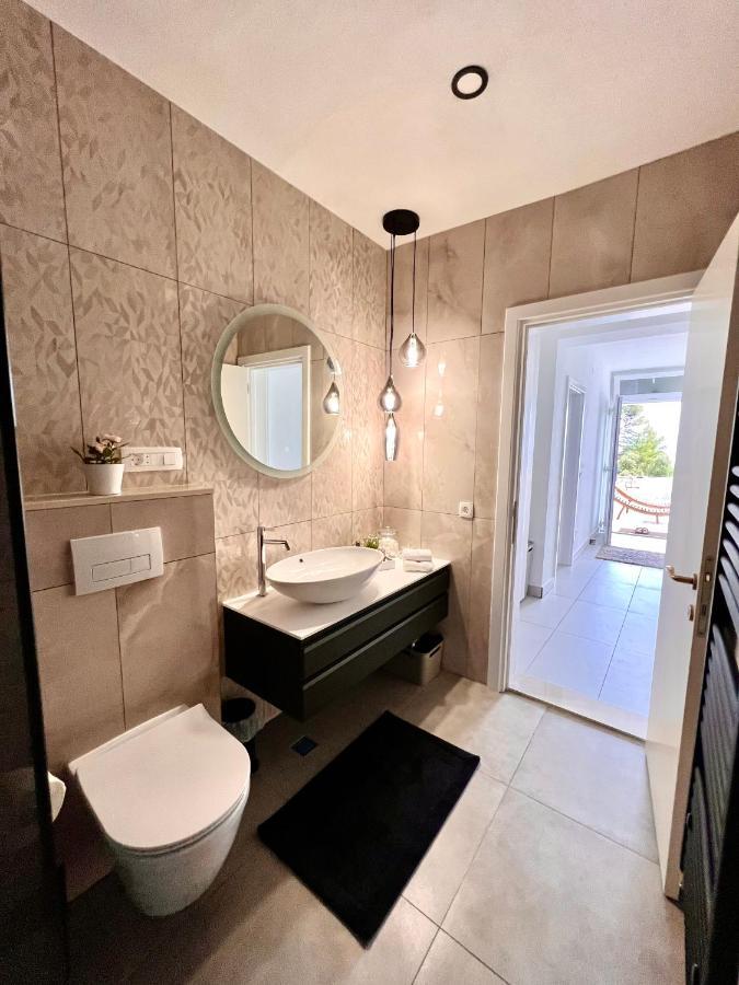 Seaview Pool Apartment-Lumiere, Island Hvar-Gdinj Exteriér fotografie